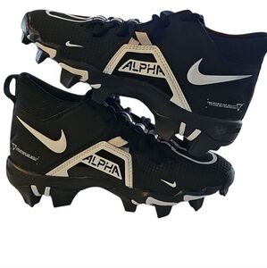 Nike Cleats Boys Youth Football Sz 1Y Black and White Pre-Owned